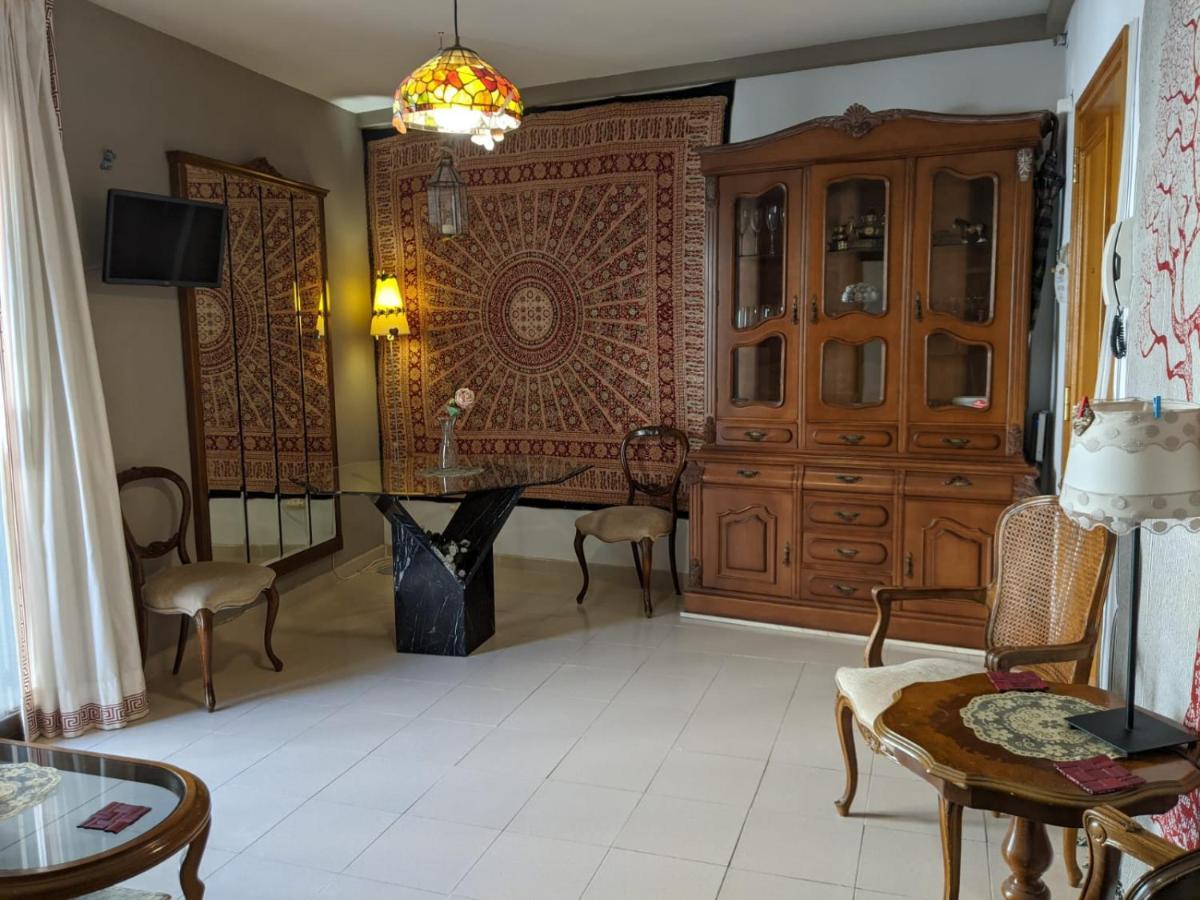 Apartament Elizabet Apartman Tarragona Kültér fotó
