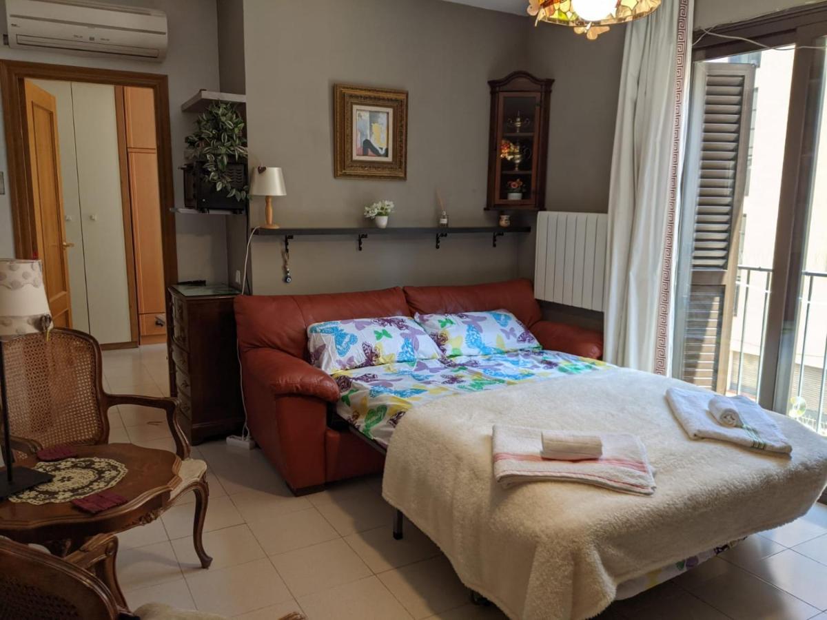 Apartament Elizabet Apartman Tarragona Kültér fotó