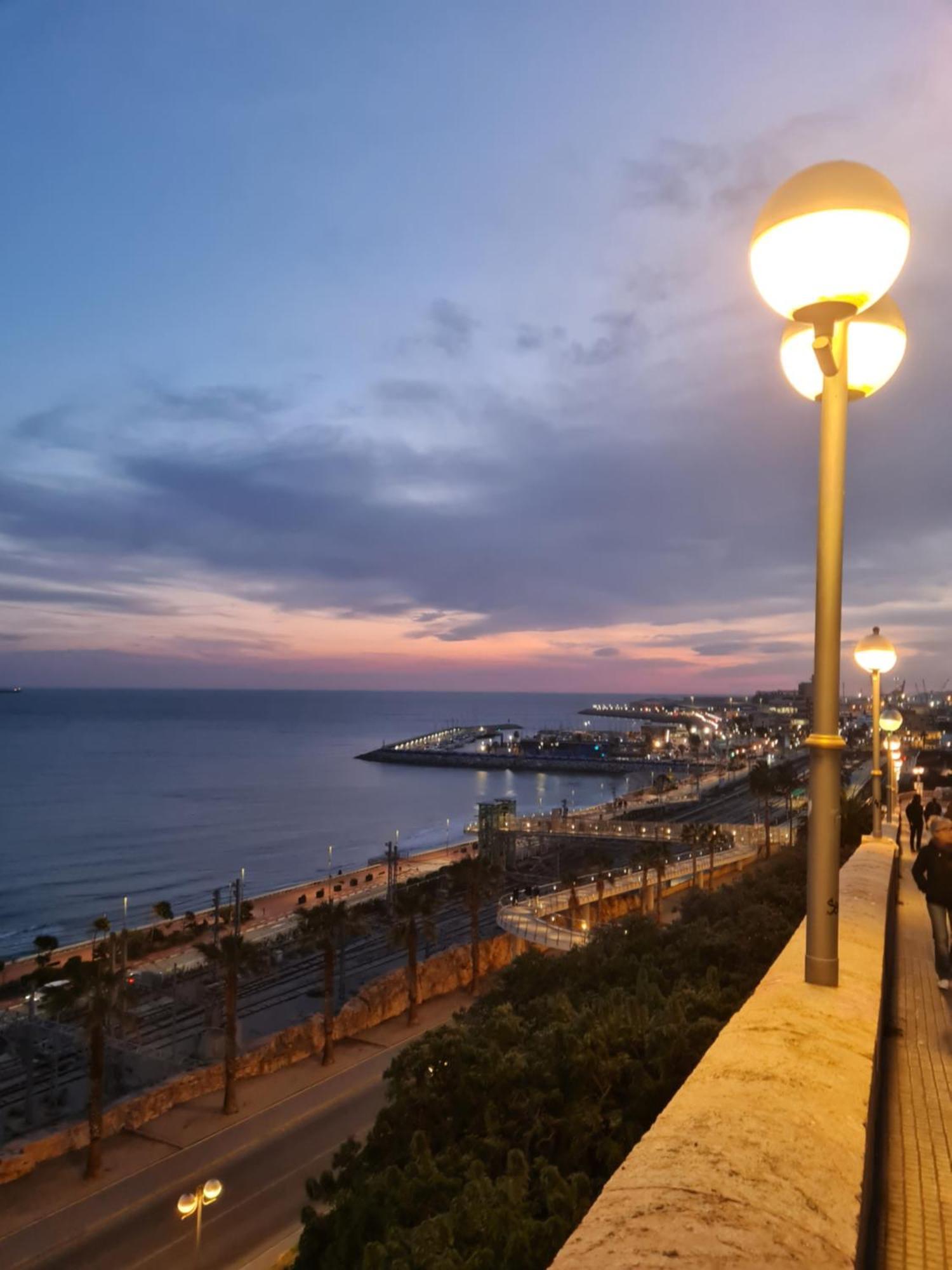 Apartament Elizabet Apartman Tarragona Kültér fotó